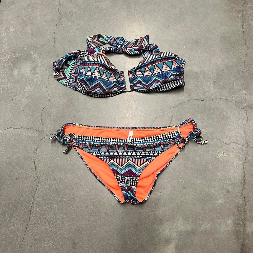 2000s barlll bikini set